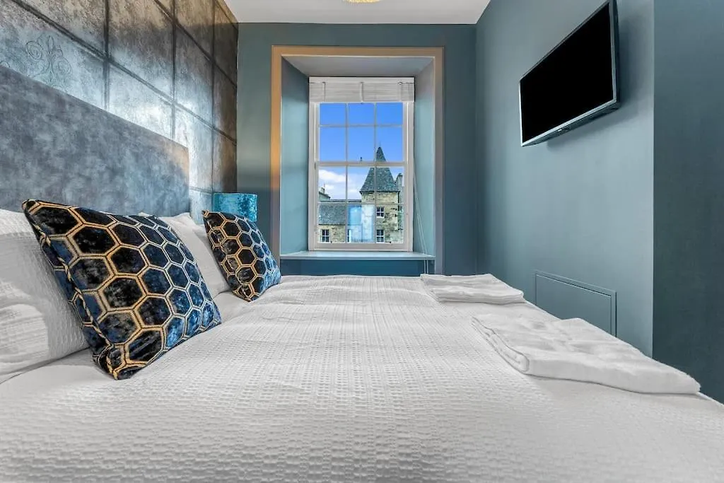 Boutique Modern Royal Mile Apartment Sleeps 4 Edimburgo