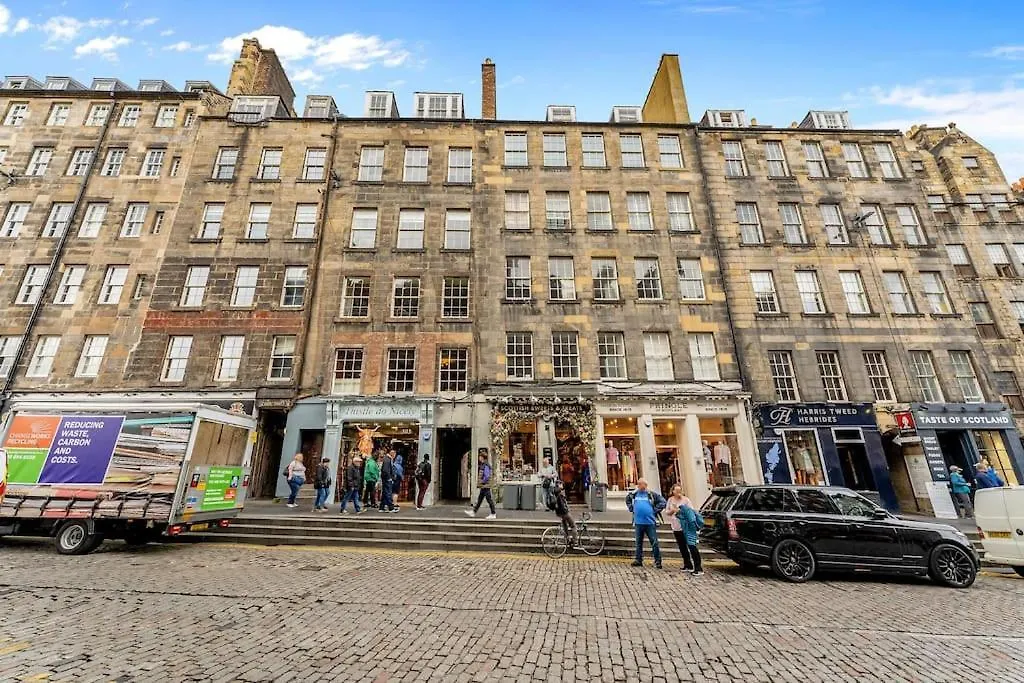 Boutique Modern Royal Mile Apartment Sleeps 4 Edimburgo