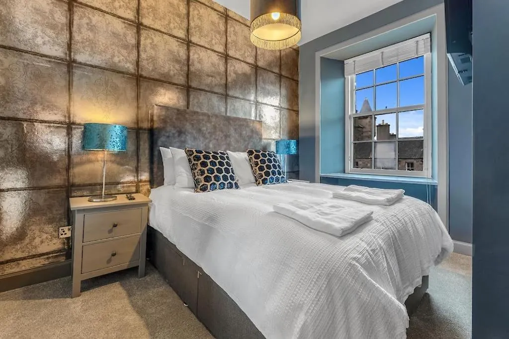 Boutique Modern Royal Mile Apartment Sleeps 4 Edimburgo